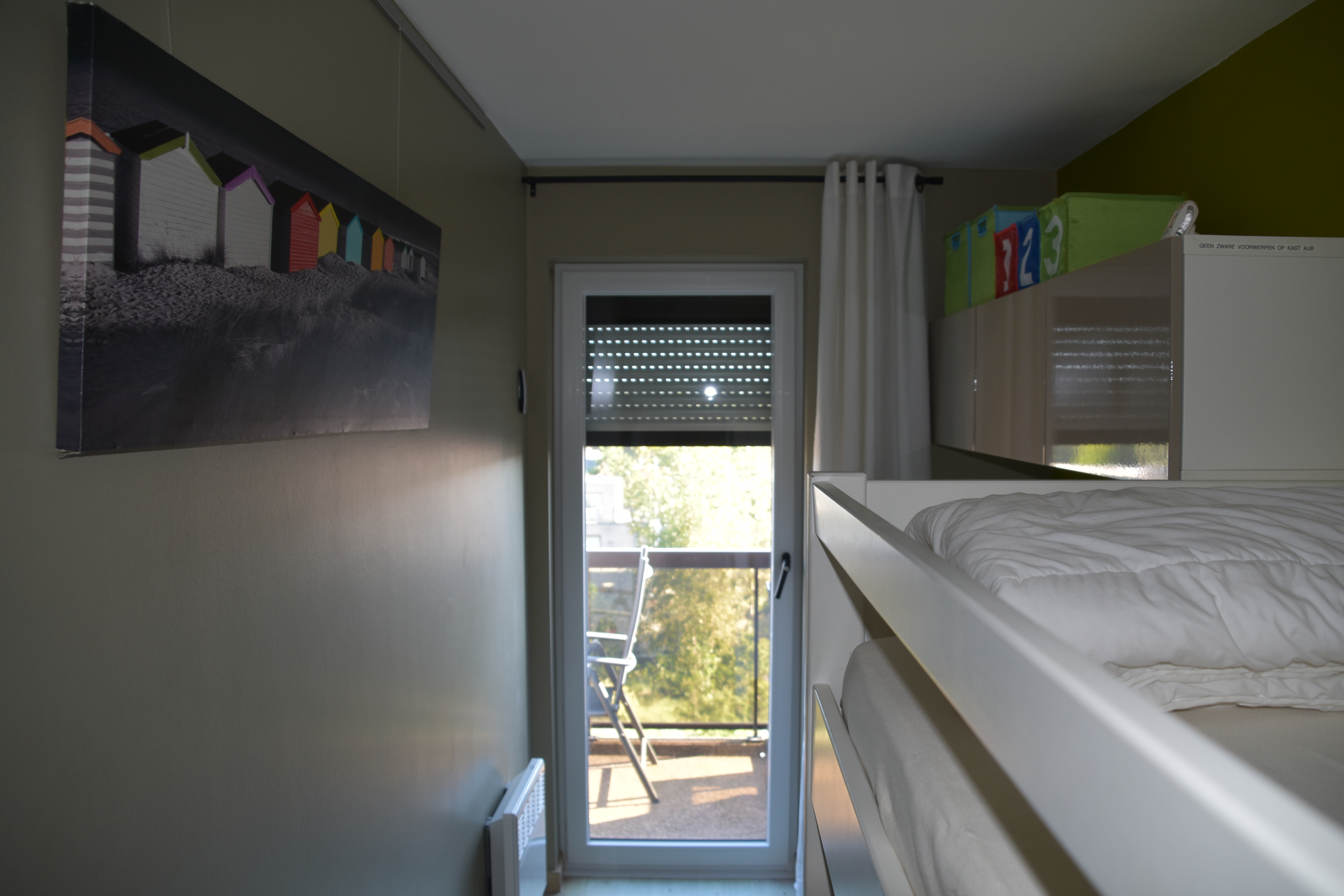 Slaapkamer 2 met rolluik